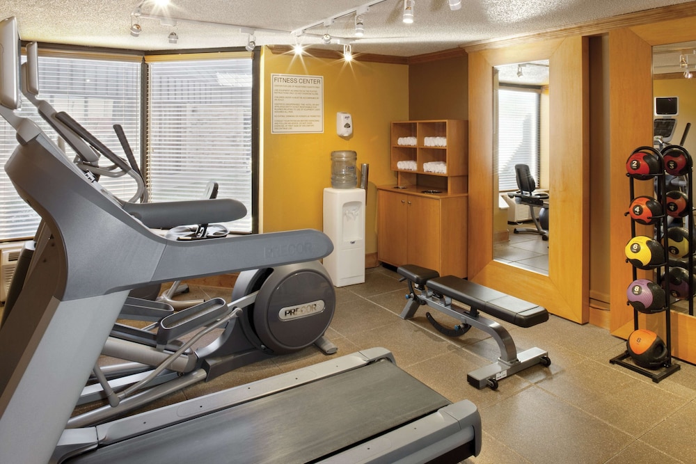 DoubleTree by Hilton Murfreesboro - photo 35
