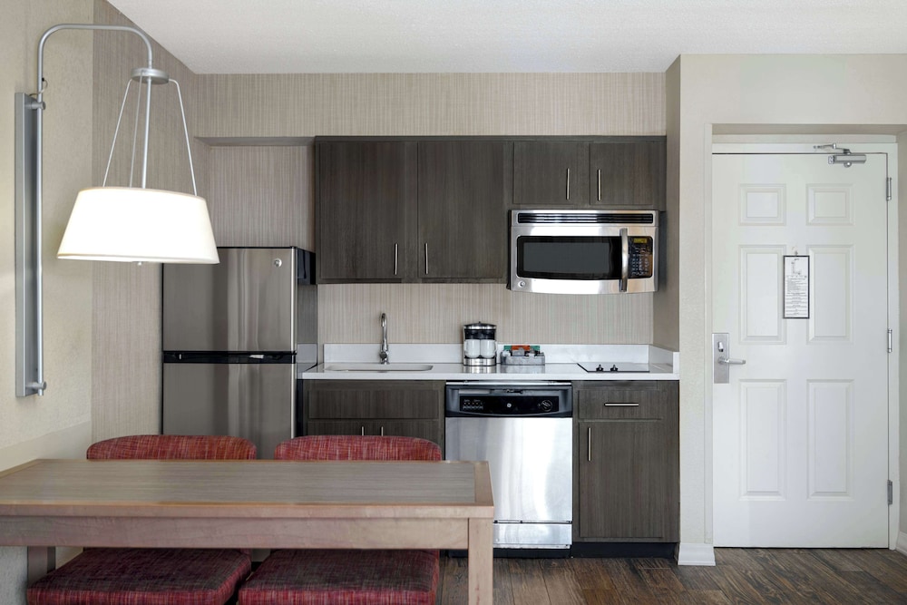 Homewood Suites by Hilton Tallahassee - photo 11
