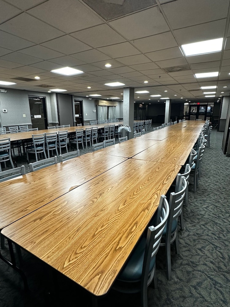 Ramada by Wyndham Virginia Beach - photo 42