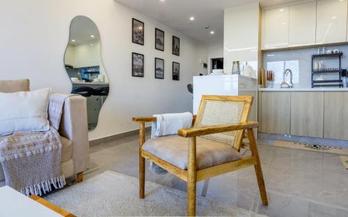 Skyline Suites City view Apartments