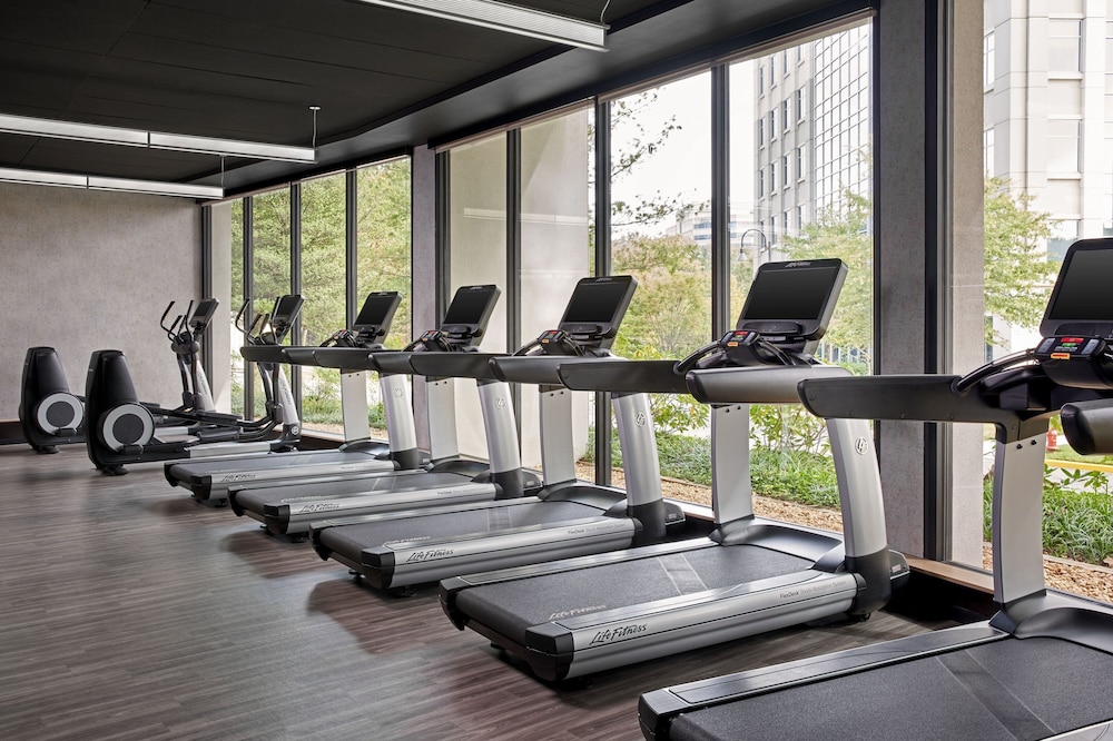 Sheraton Reston Hotel - photo 23