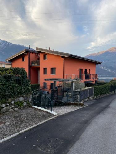 Leon Home La casa di Leon — 4-Star Luxury Hotel in Abbadia Lariana, Italy