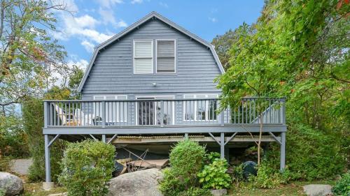Walk To Good Harbor Ocean Views Open All Year — Gloucester