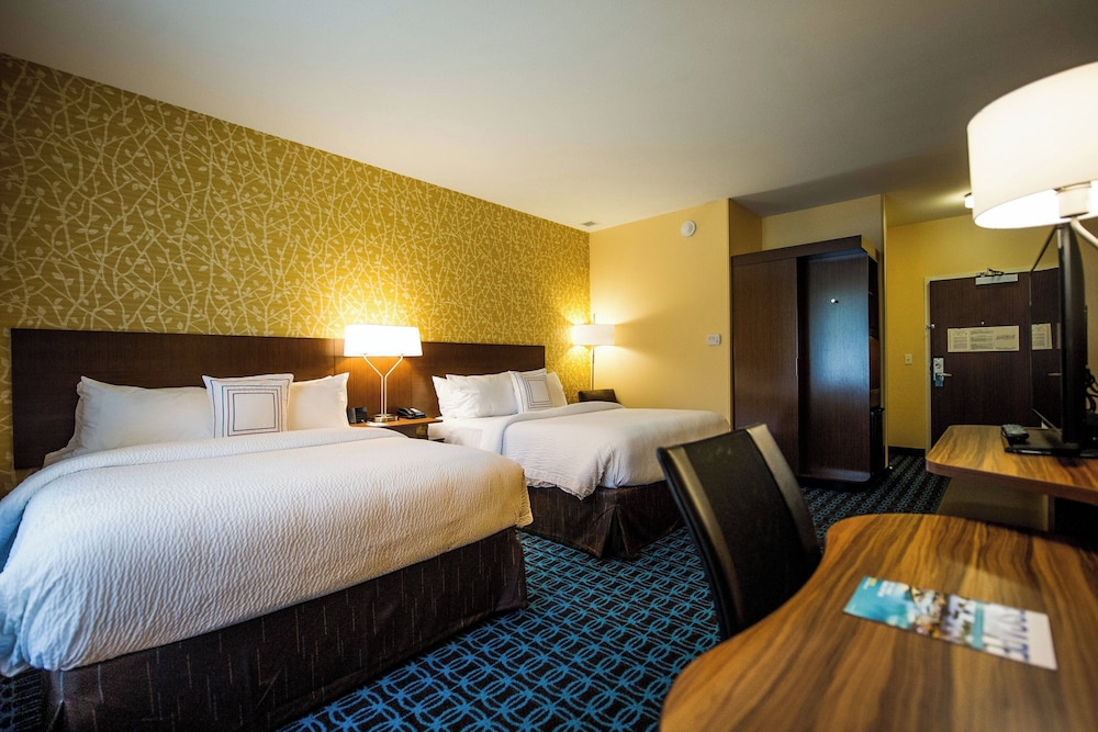 Fairfield Inn & Suites Cambridge - photo 14