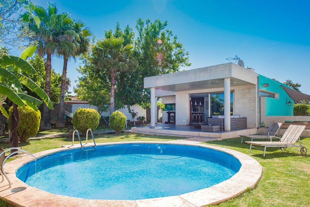 Villa Zoe — 4-Star Luxury Hotel in Palma, Spain