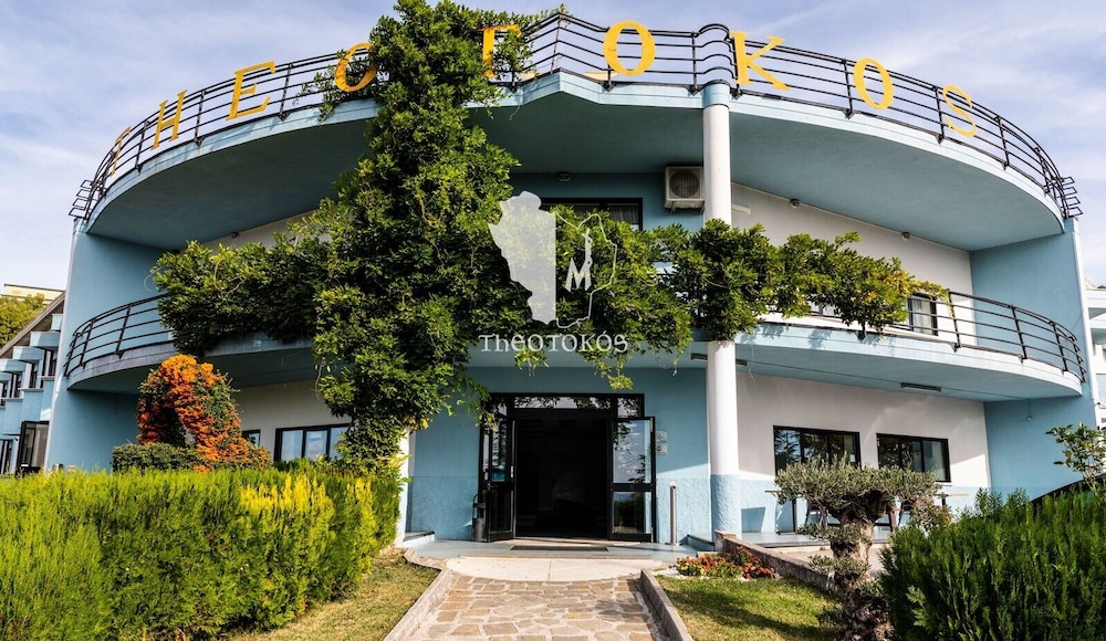 Hotel Theotokos — hotel in Viggiano