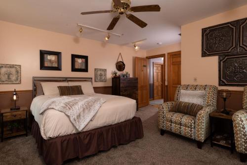 Hotel Galena - photo 81