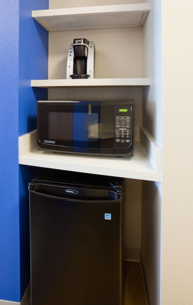 Holiday Inn Express & Suites Des Moines Downtown by IHG - photo 21