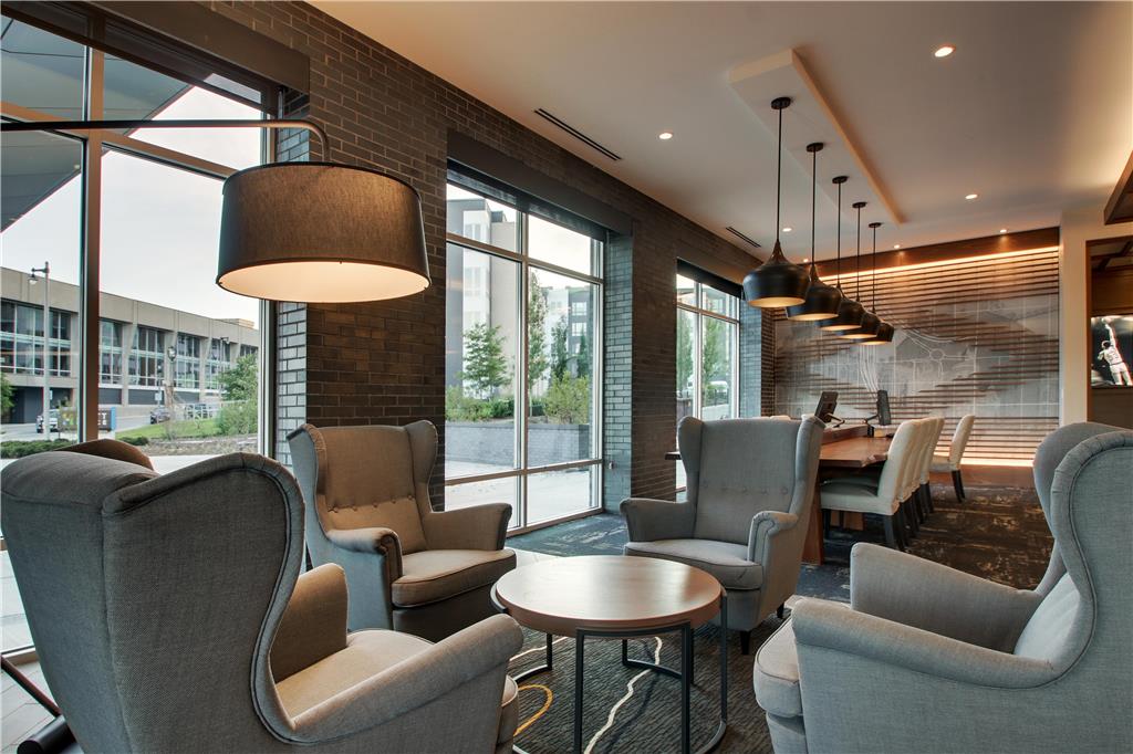 Hyatt Place Milwaukee Downtown - photo 27