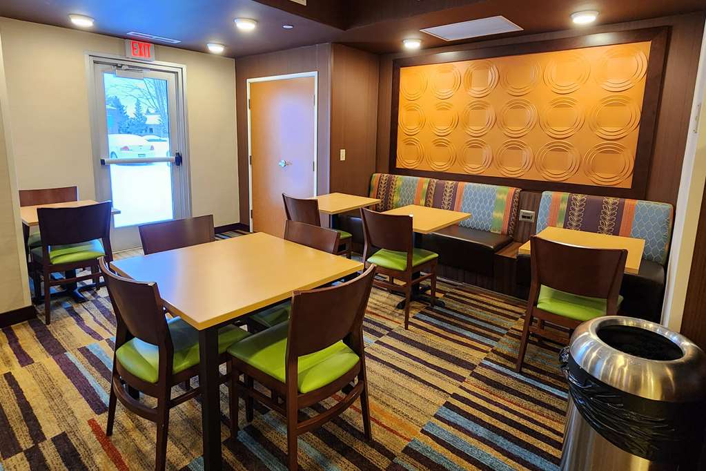 AmericInn by Wyndham St. Cloud MN Shopping Area - photo 21