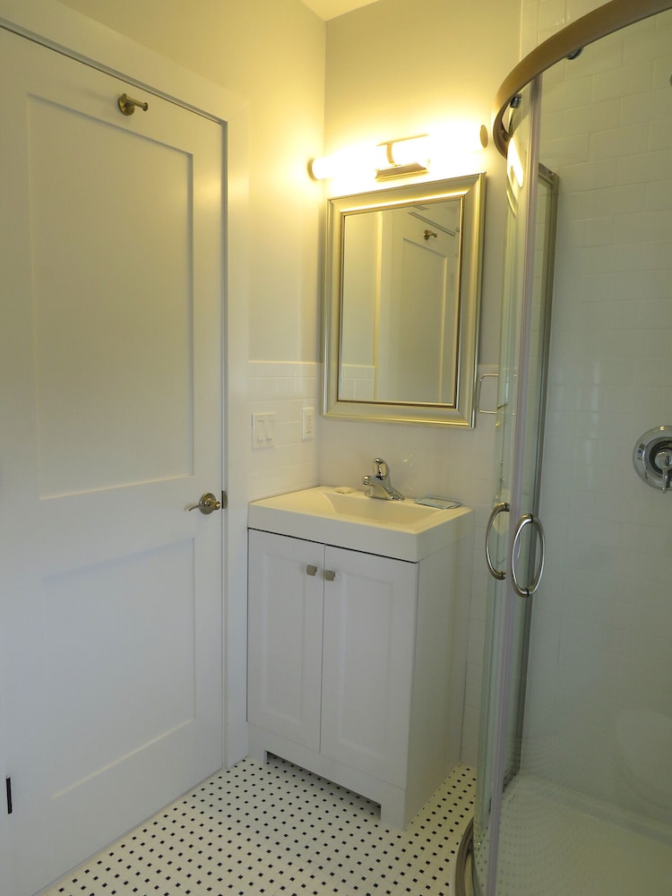 Grand Victorian Spring Lake - photo 44