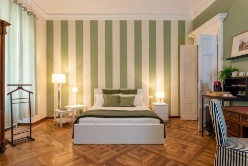 Torino centro suite comfort — 4-Star Luxury Hotel in Turin, Italy