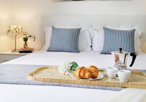 HoliHome_Casa di Sara — 4-Star Luxury Hotel in Tortoreto Lido, Italy
