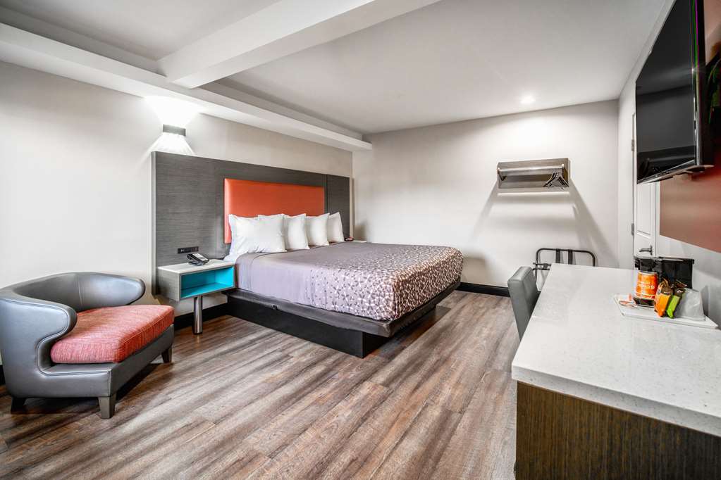 Rodeway Inn South Gate Los Angeles South - photo 18
