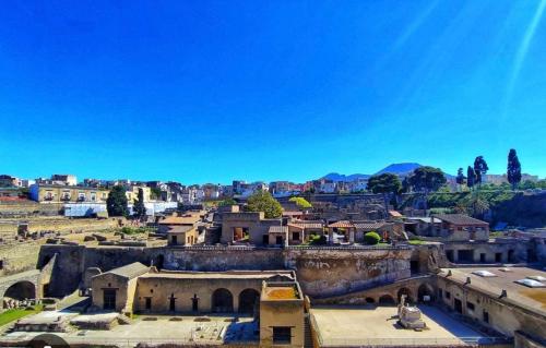 Suite 21 Ercolano — 4-Star Luxury Hotel in Ercolano, Italy