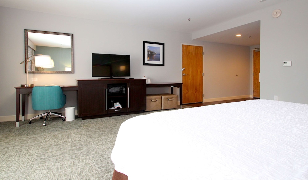 Hampton Inn Suffolk - photo 15