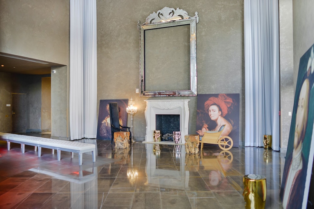 Icon Tower 3 - photo 34