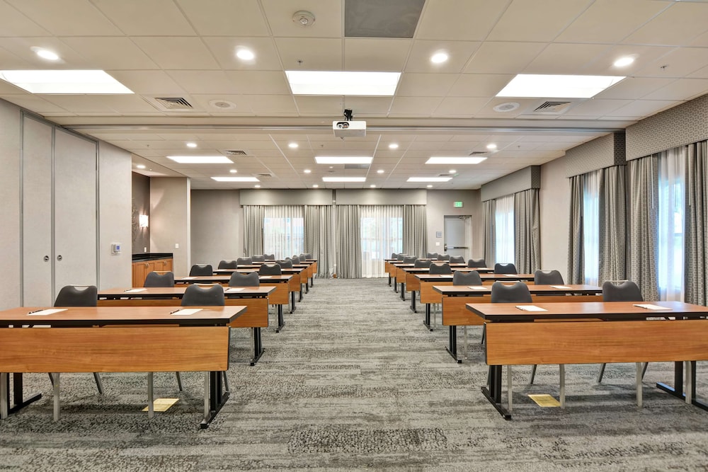 Homewood Suites by Hilton TechRidge Parmer @ I 35 - photo 38