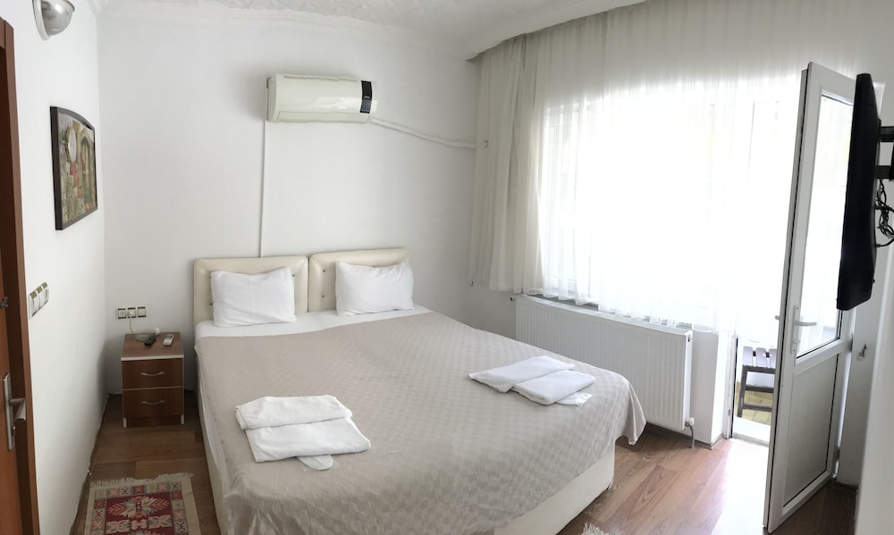Kral Kaya Otel in Amasya, Turkey