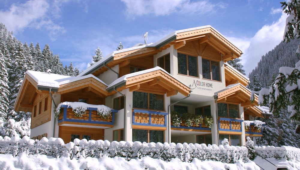 Color Home Suite Apartments — 4-Star Luxury Hotel in Predazzo, Italy