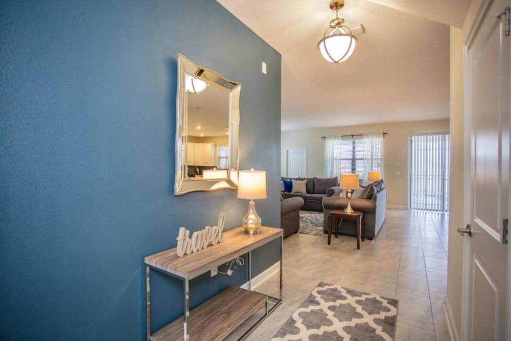 Splendid Home With Private Pool and Game Room Near Disney — 4-Star Luxury Hotel in Kissimmee, United States
