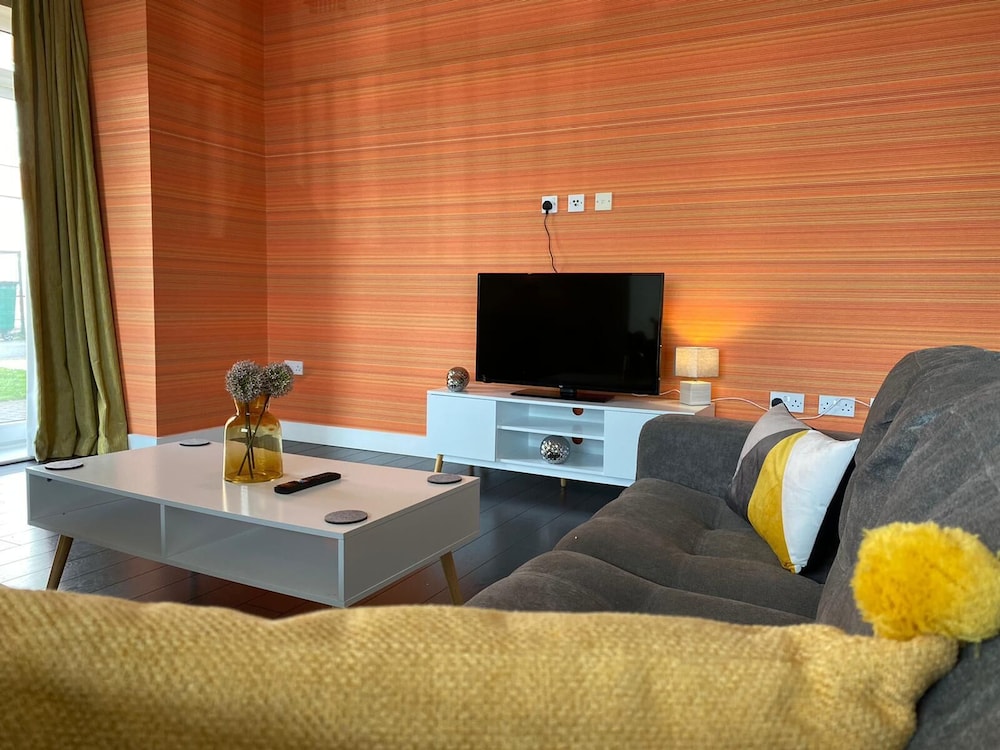 Riverside getaway 2 Bedroom — 4-Star Luxury Hotel in Liverpool, United Kingdom