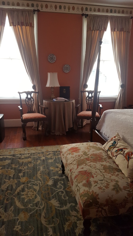 Barksdale House Inn - photo 5