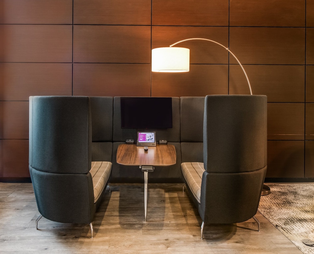Crowne Plaza Milwaukee Airport by IHG - photo 73