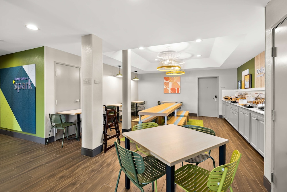 Spark by Hilton Tifton - photo 45