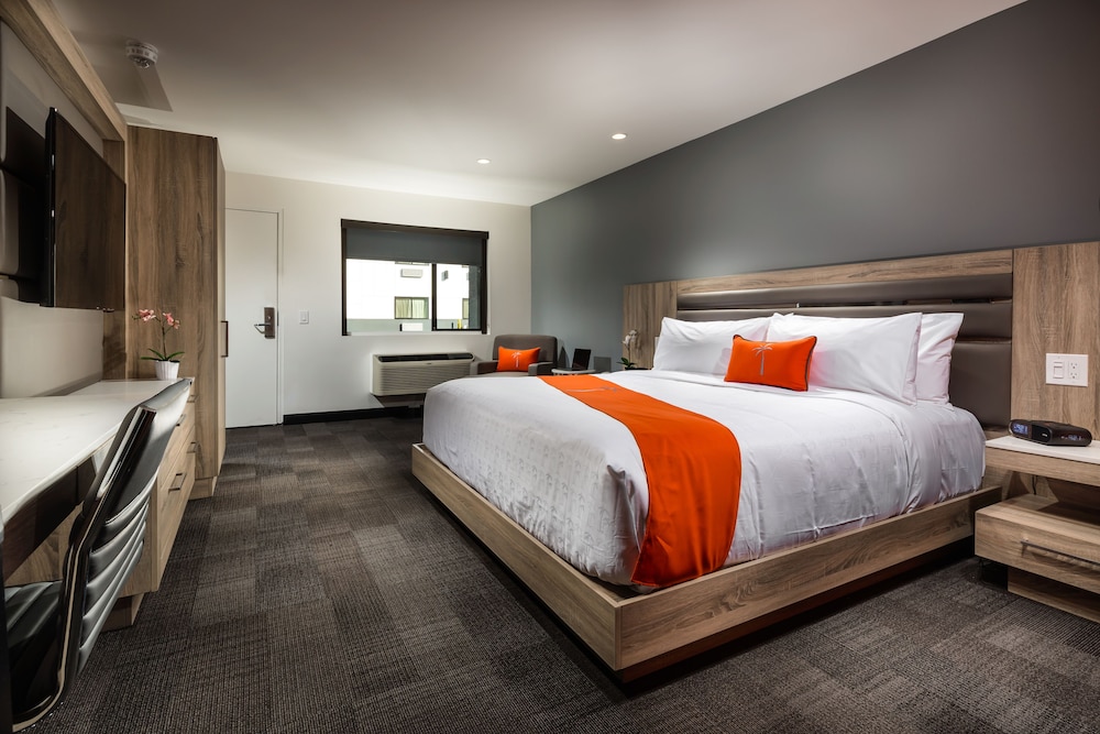 Canoga Hotel - photo 6