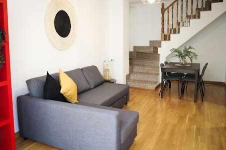 33 Pasos Catedral 3 in Leon, Spain