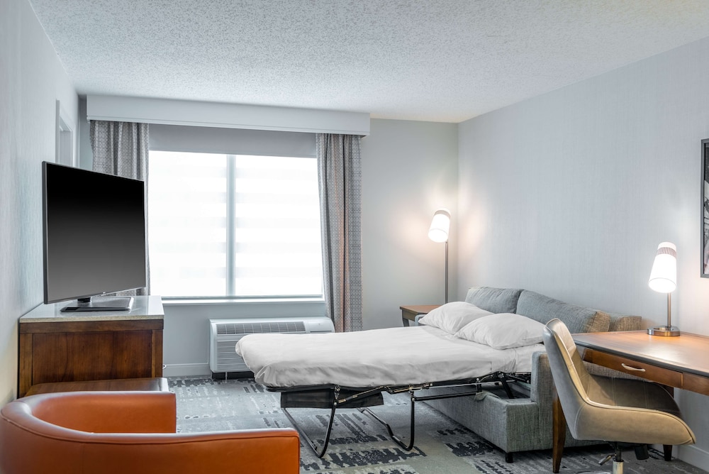 Hilton Garden Inn Arlington Courthouse Plaza - photo 22