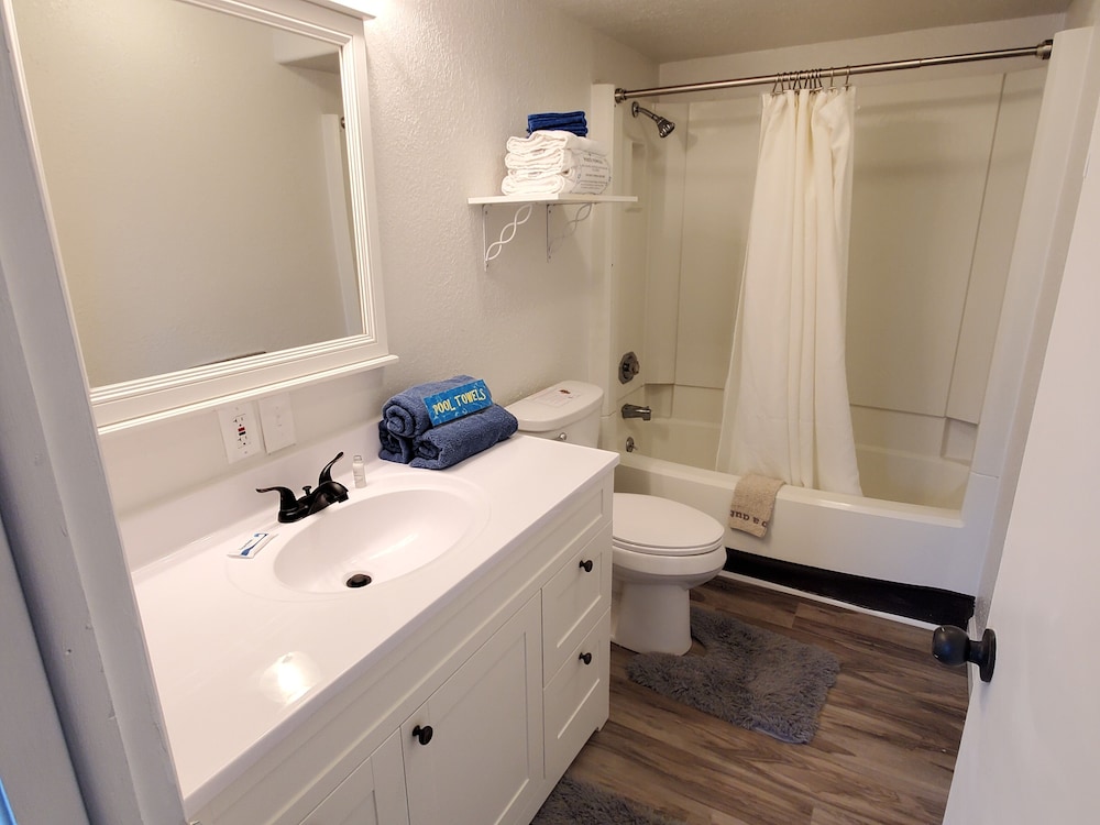 Lake Breeze Resort - photo 107