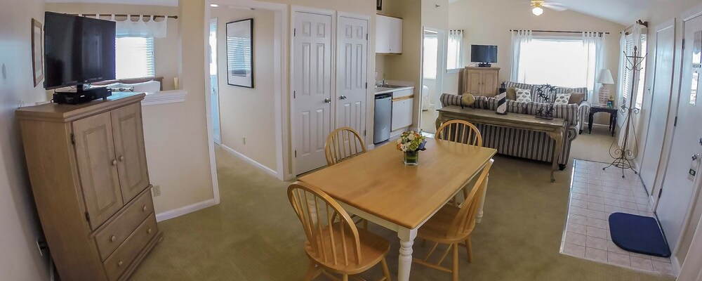 The Inn at Fairfield Beach - photo 42