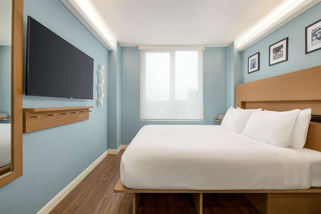Wingate by Wyndham Bronx Haven Park - photo 20
