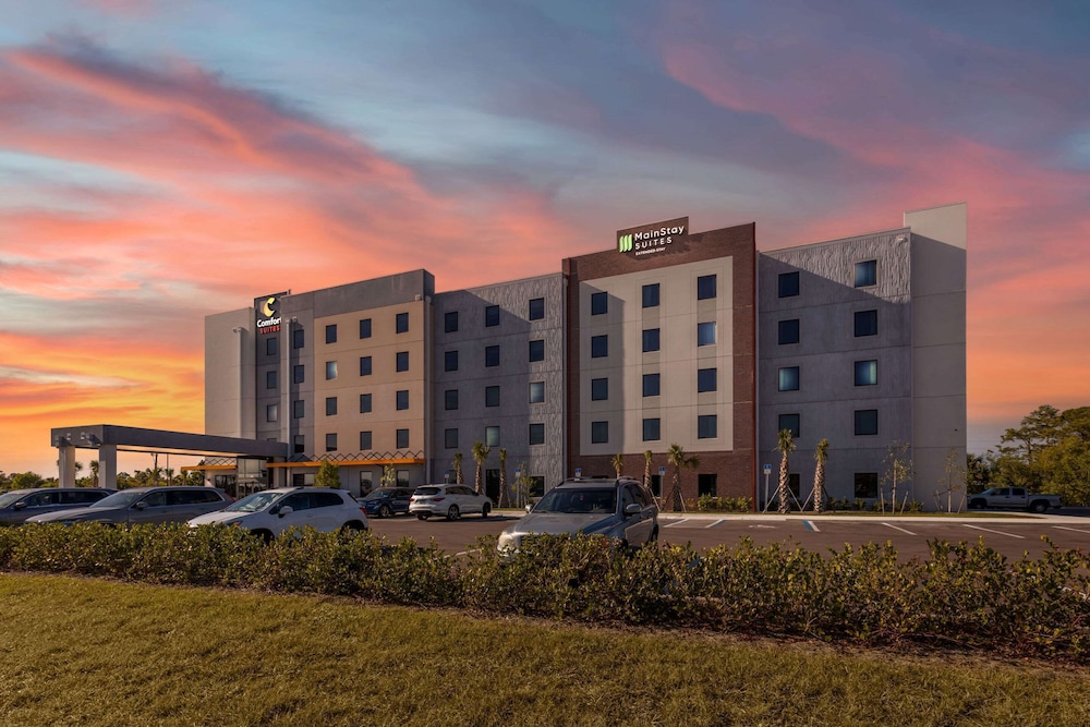 Comfort Suites Fort Myers East I 75 - photo 36