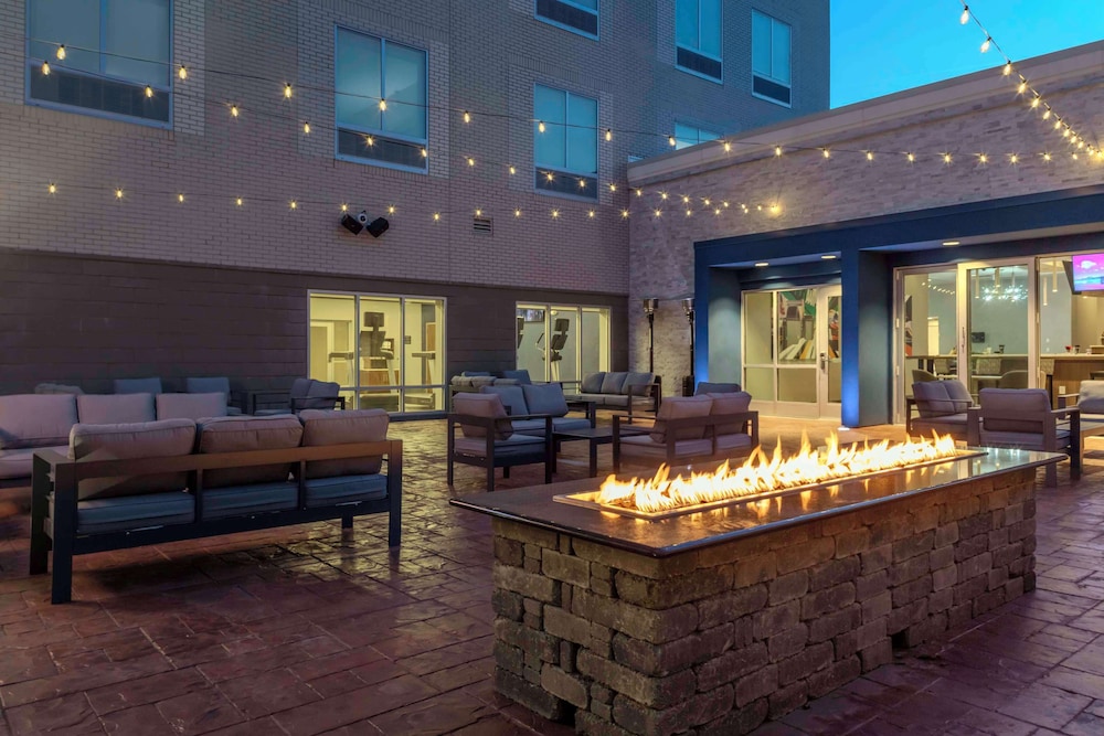 Hampton Inn and Suites by Hilton Indianapolis West Speedway - photo 29