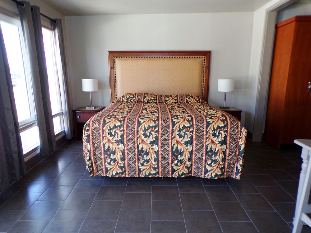Cypress Tree Motel - photo 38