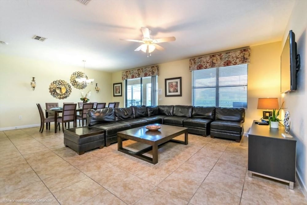 Amazing Champions Gate 9 Bedrom 5 Bath - photo 8