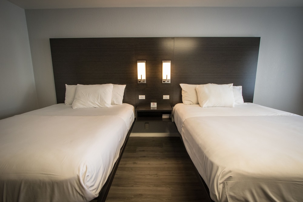 Envi Boutique Hotel Henderson Evansville South - photo 80