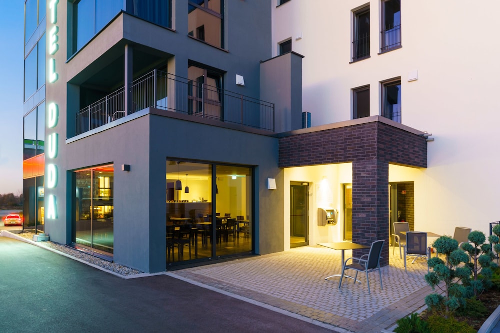 Hotel Duda — hotel in Reichertshofen