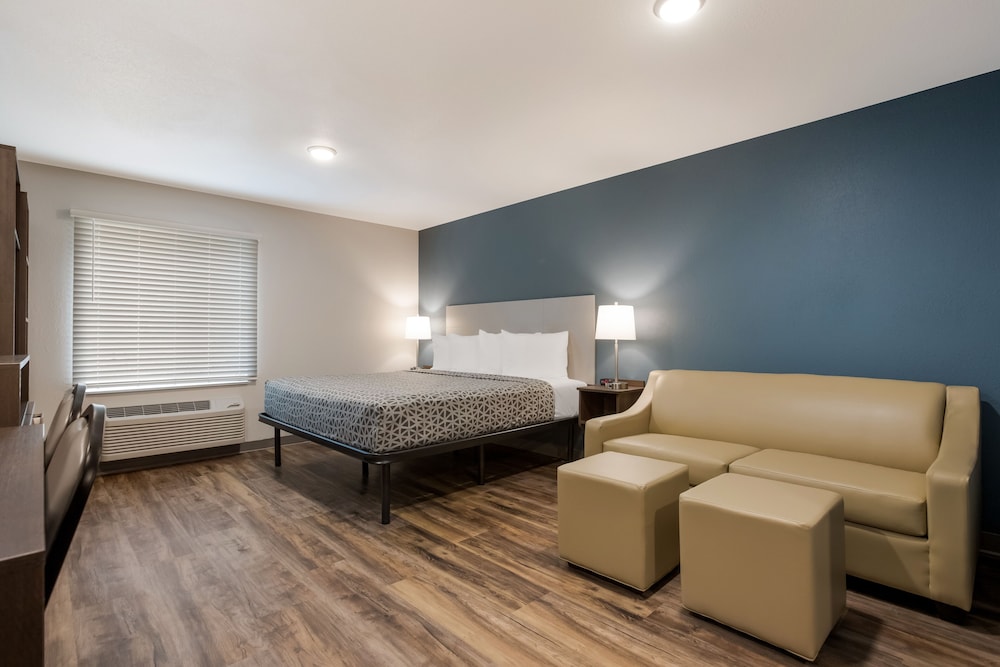 WoodSpring Suites South Brunswick Princeton - photo 16