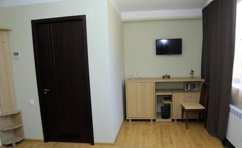 Iveria Hotel — Khashuri — photo 4