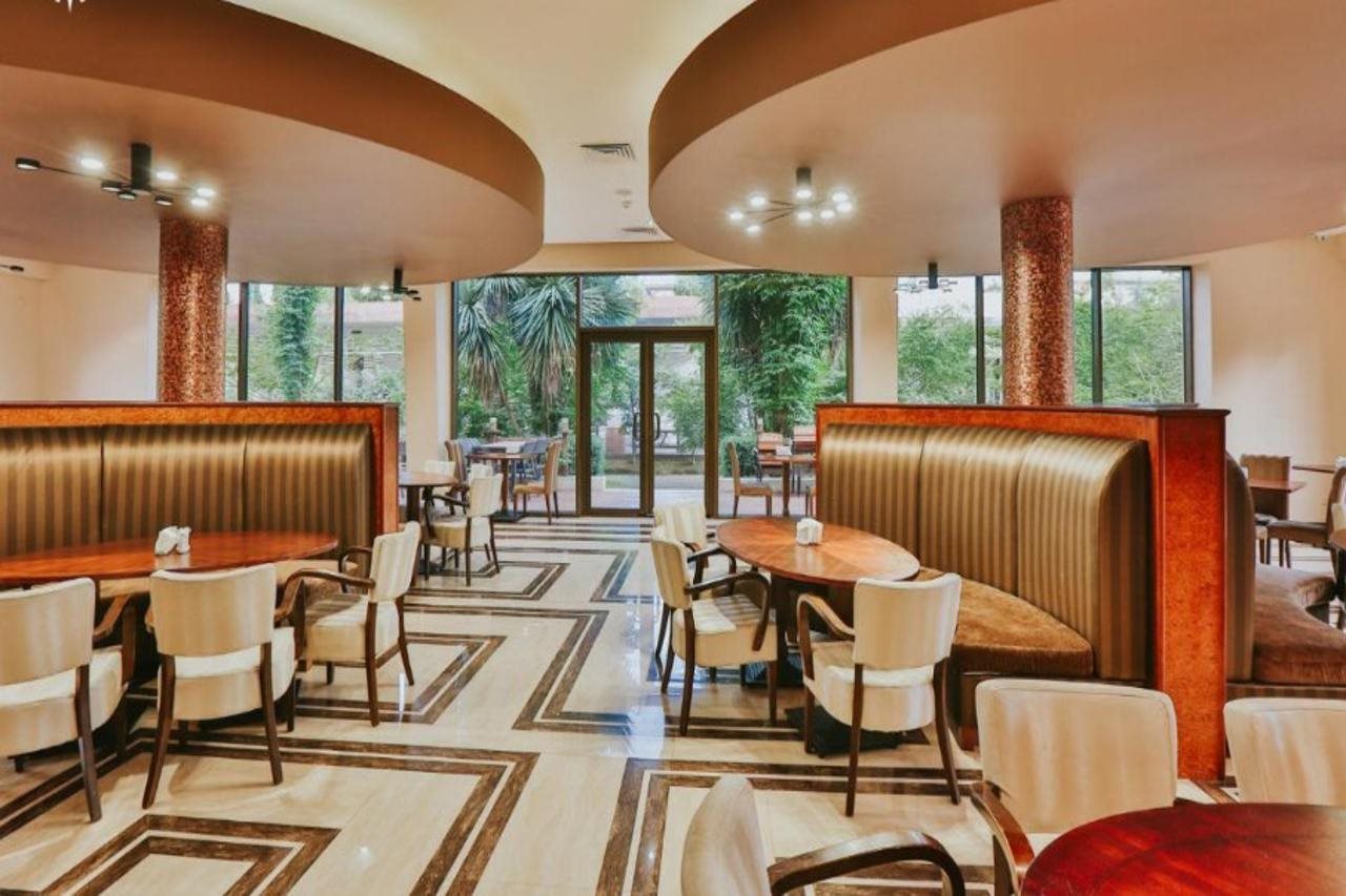 Dreamland Oasis Hotel Chakvi