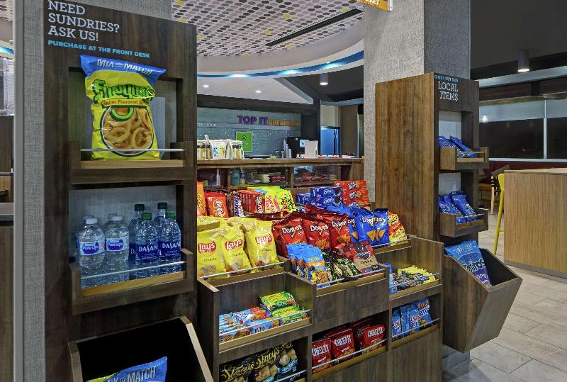 Tru by Hilton Austin Airport - photo 56