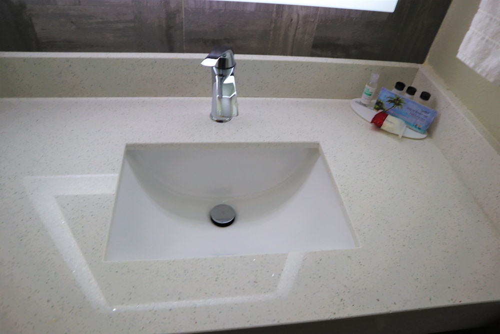 Baymont by Wyndham Norcross Atlanta - photo 14