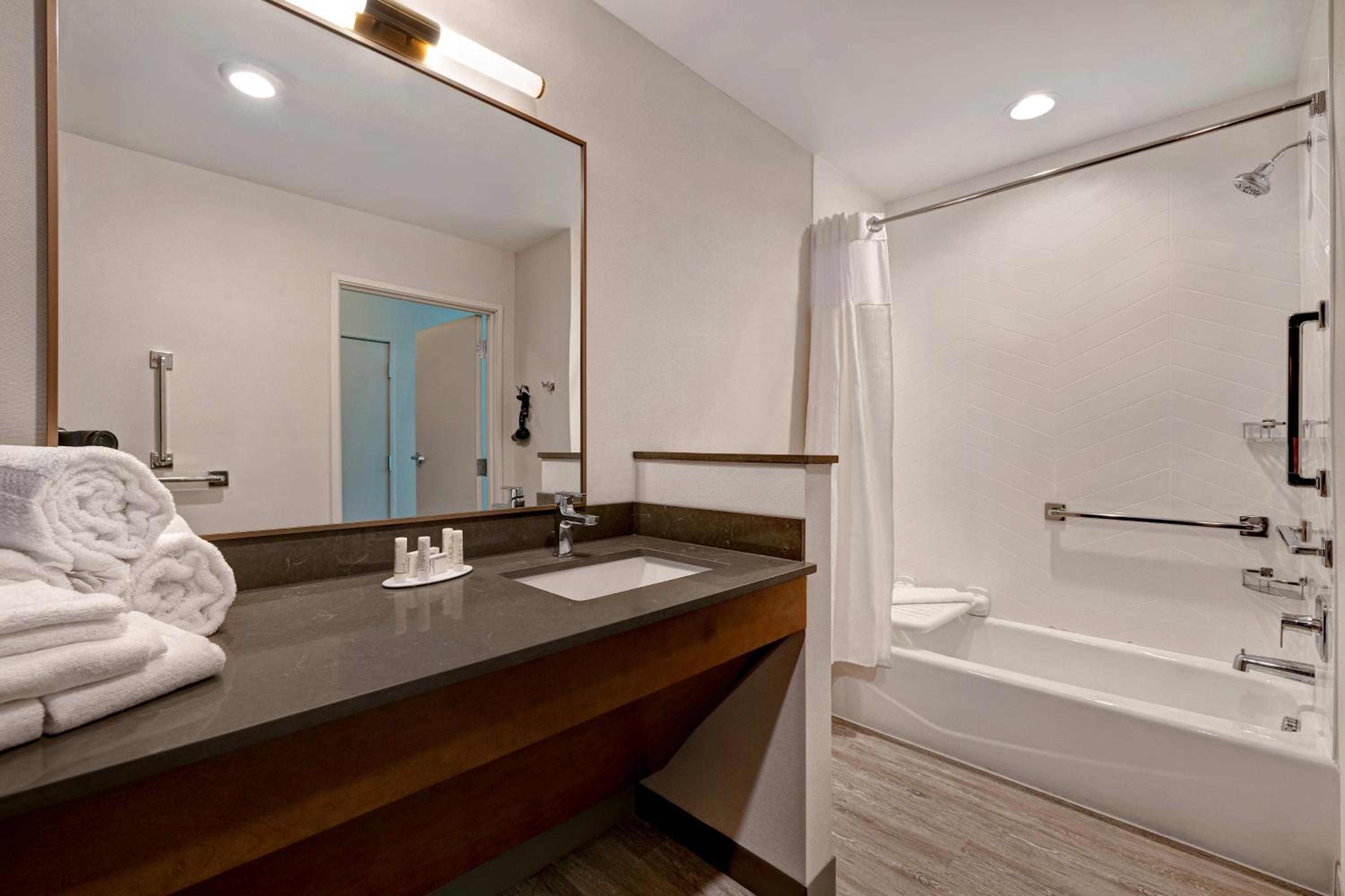 Fairfield Inn & Suites by Marriott St. Paul Eagan - photo 27