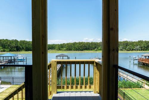 Waterway Haven by Oak Island Accommodations - photo 28