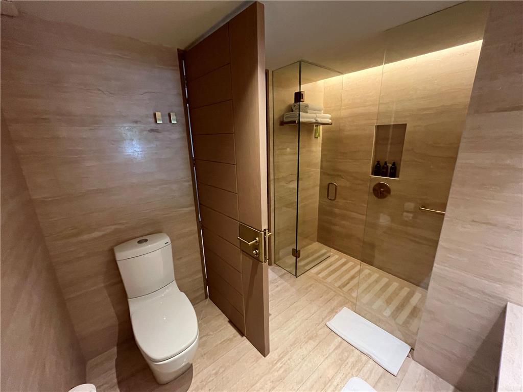 Viceroy Superior Suite bathroom