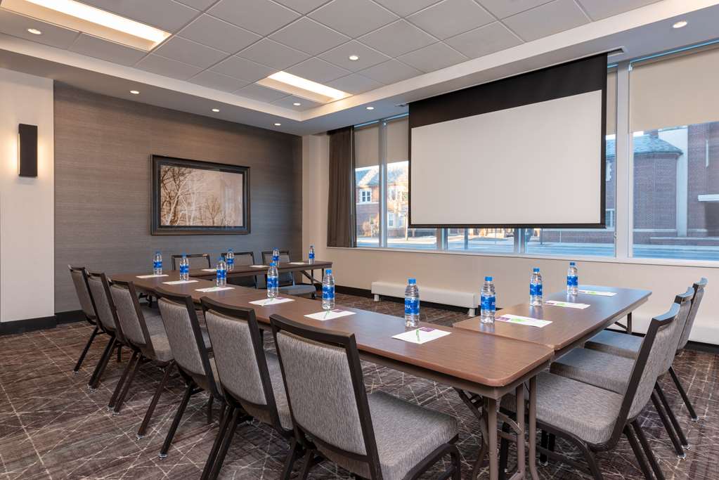 Hyatt Place Detroit Royal Oak - photo 34